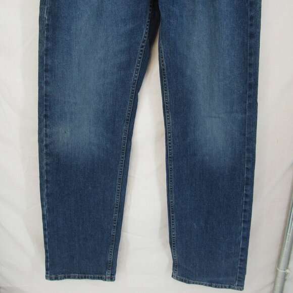 Levi 505 Red Tab Jeans Men's Straight Leg Mid Rise Medium Wash Size 34X31 - Picture 3 of 10